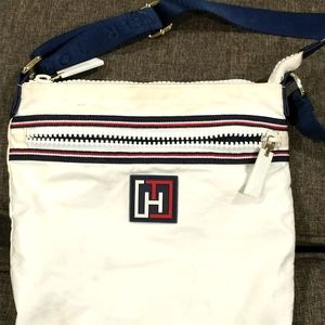 Tommy Hilfiger bag